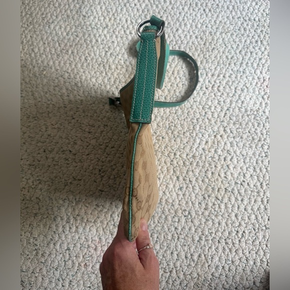 Gucci Crossbody Bag - Picture 3 of 9